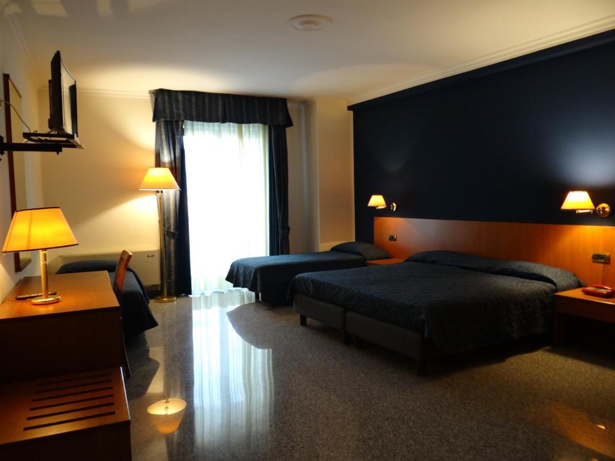 Hotel 90 Capurso Kültér fotó