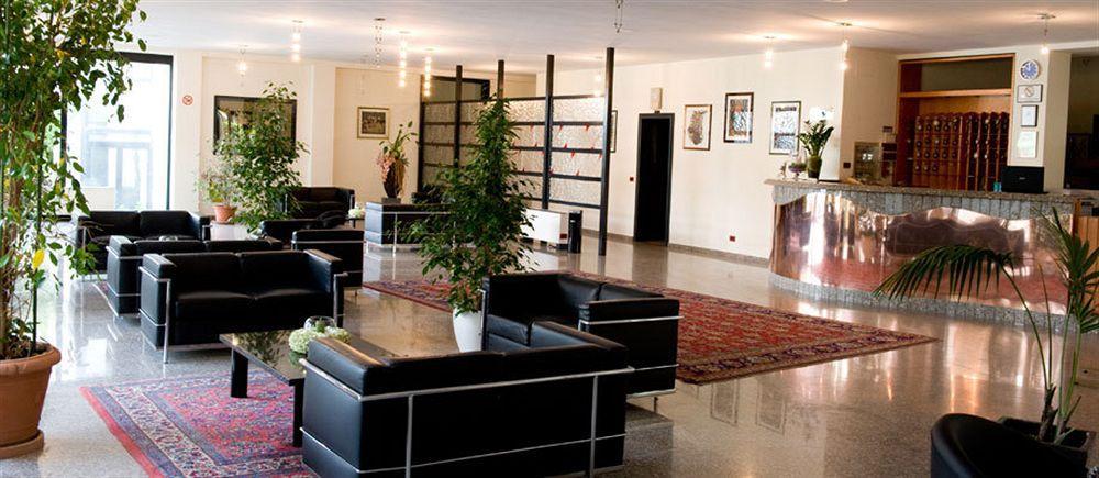 Hotel 90 Capurso Kültér fotó